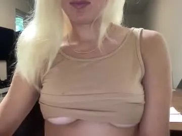 Freechat stassiethatsororitygirl on Chaturbate