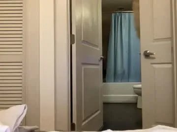 Freechat stassiethatsororitygirl on Chaturbate