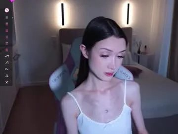 Freechat sweetiebones on Chaturbate