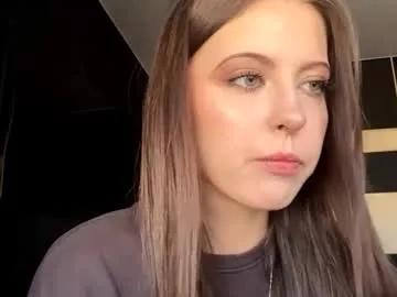 tamikawieand — Goal : Cute face close up + play with my hair - My name is Sasha and I'm #18 year old and i am #shy #new girl with #smalltits and #skinny figure it's my first day here [1 tokens remaining]