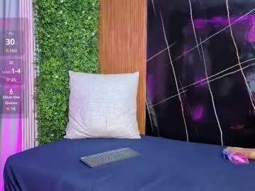 Freechat taylorexotic on Chaturbate