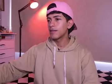 Freechat teobrowny_ on Chaturbate