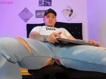 Freechat tonny_landri on Chaturbate