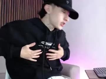 Freechat troy_rouge on Chaturbate