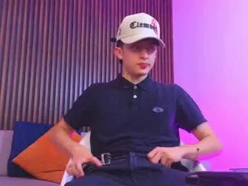 Freechat troy_rouge on Chaturbate