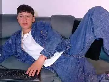 Freechat twink_daren on Chaturbate