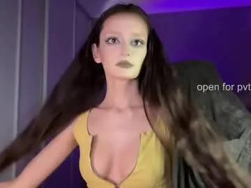 Freechat unhollymeow on Chaturbate