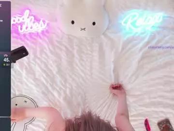 Freechat uwuxo on Chaturbate