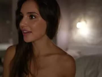 Freechat valerieh on Chaturbate