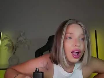 Freechat viollasinzz on Chaturbate