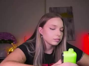 Freechat viollasinzz on Chaturbate