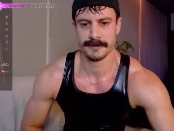 Freechat willyumx on Chaturbate