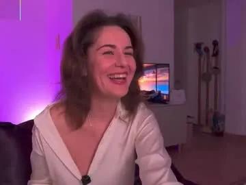 Freechat witch_in_silk on Chaturbate