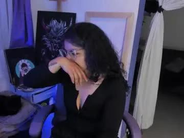 Freechat witchofhearts on Chaturbate