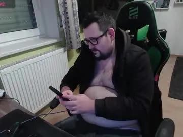 xxevoker — GOAL: take off hoodie [50 tokens remaining] cumshow in pvt, distract me from gaming with your tips #chubby #german #bear #gamer #hairy