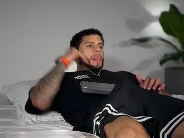 Freechat yamp_bigcock on Chaturbate