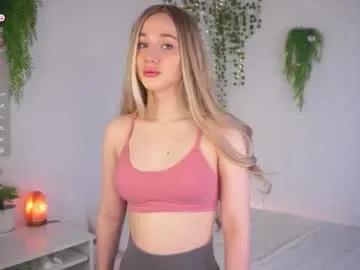 Freechat yuyukiss on Chaturbate