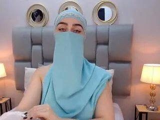 Offline aliah_manzur on Flirt4Free