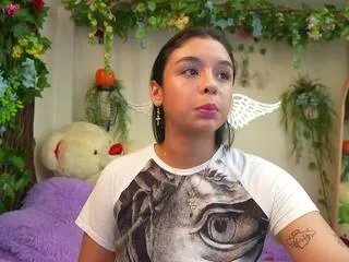 Freechat isa_nixon on Flirt4Free
