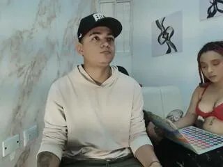 Offline kiara_jons_dante_brow on Flirt4Free