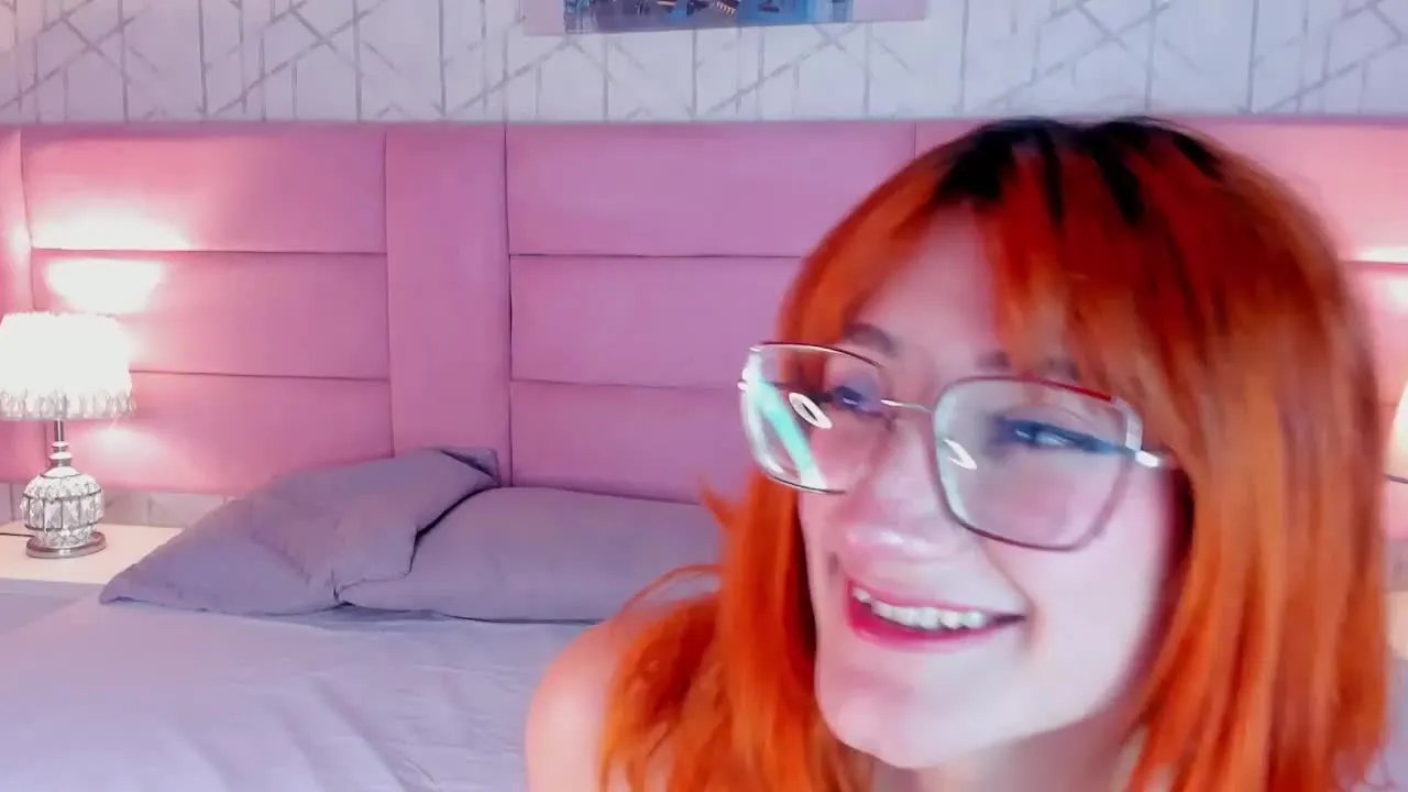 Private AliseMoon on Streamray