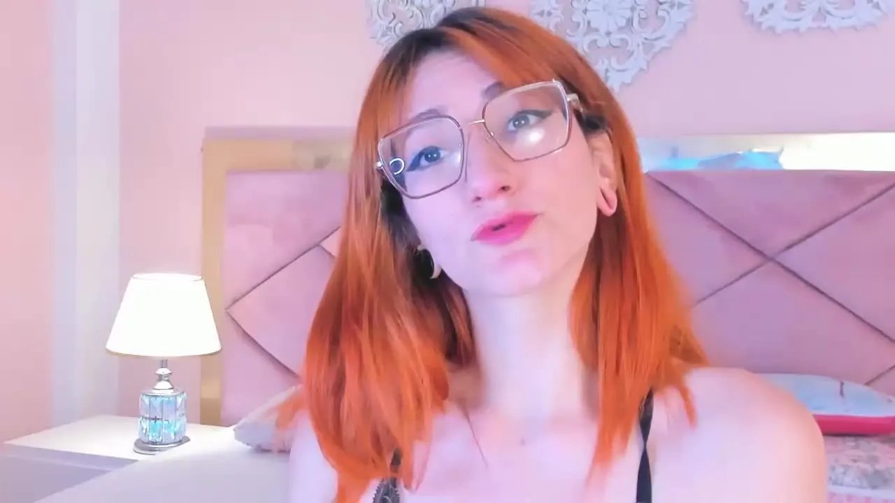 Private AliseMoon on Streamray