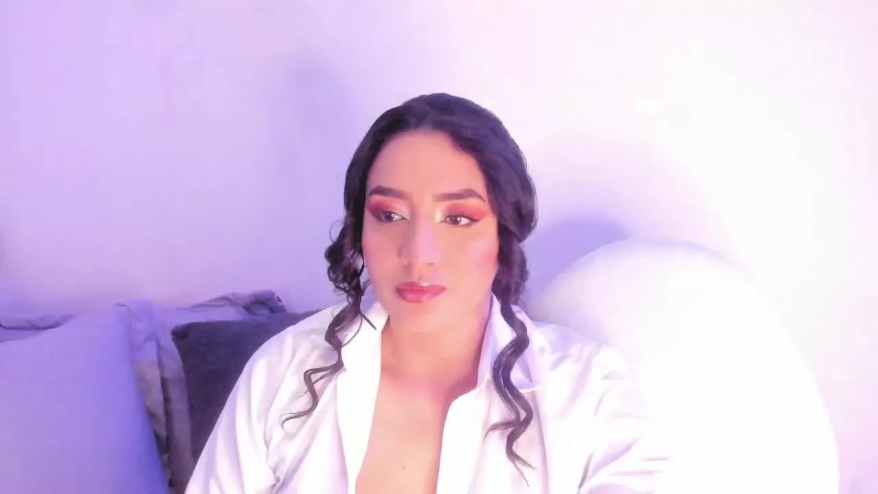 Offline EmilyHarpper on Streamray