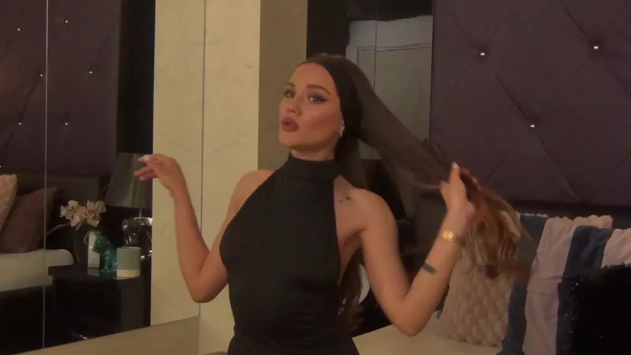 Offline emma_shy on Streamray