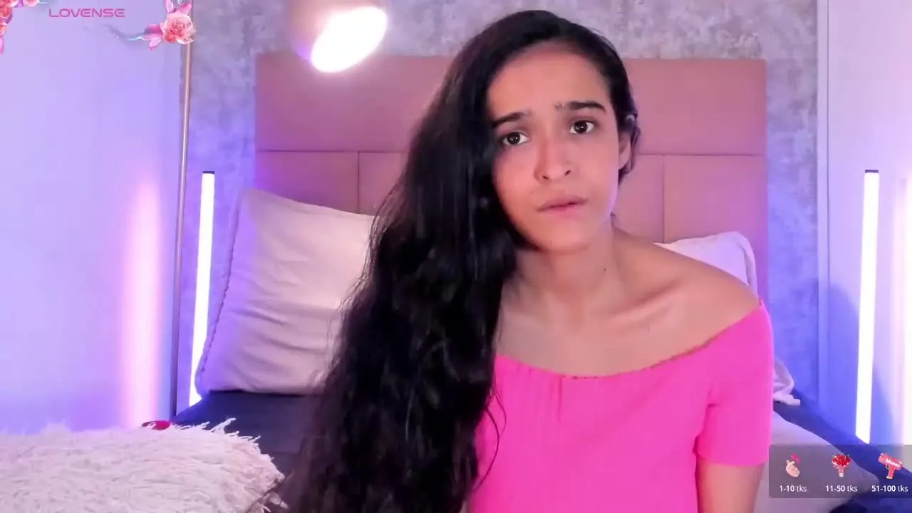 Freechat SophieWilliiams on Streamray