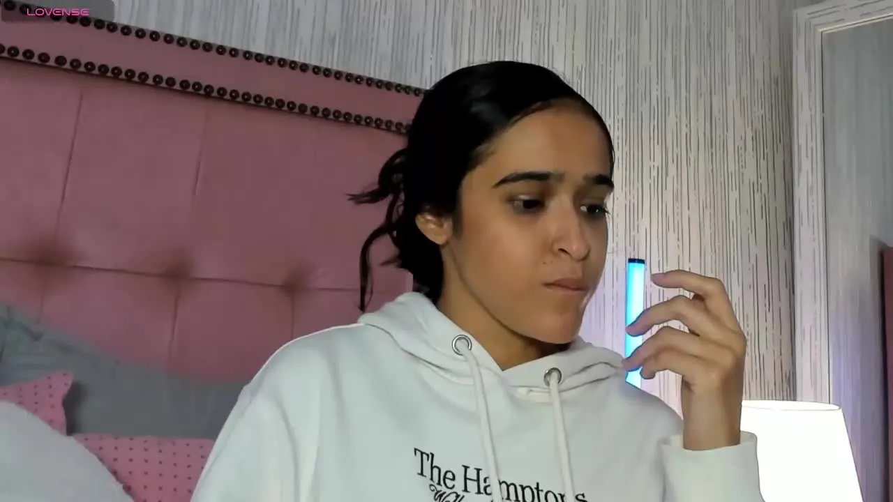 Freechat SophieWilliiams on Streamray