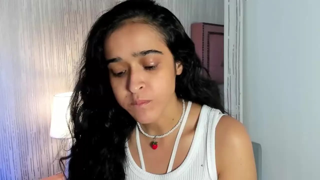 Freechat SophieWilliiams on Streamray