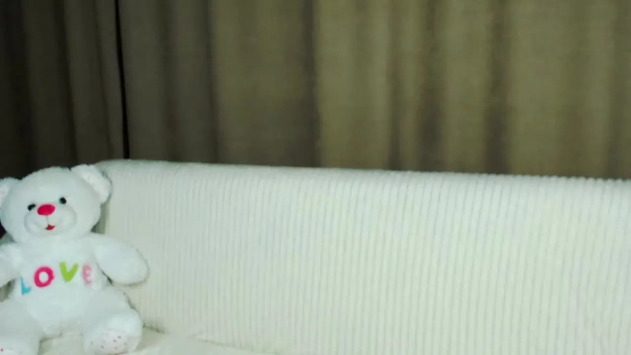 Offline StacyMoon on Streamray