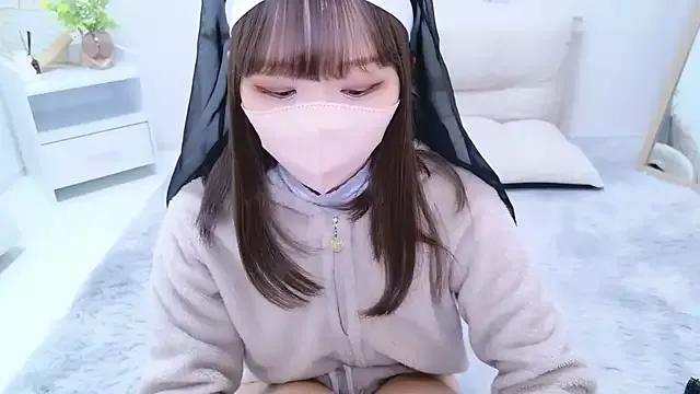 Group 328_mitsuha on StripChat