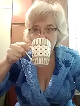 Freechat 52MiaLove02 on StripChat