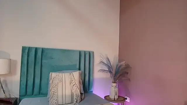 Freechat AelinDuvalier on StripChat