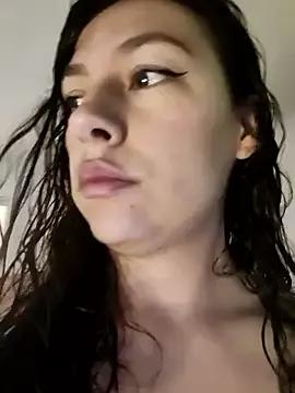 Freechat AlanaDesire on StripChat