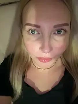 Group Aleksandrakis on StripChat