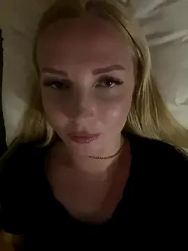 Group Aleksandrakis on StripChat