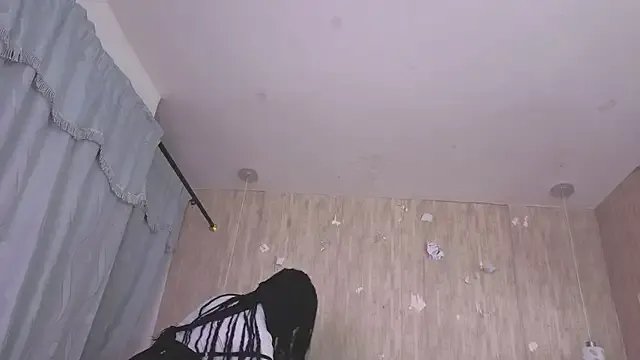 Freechat Alexa_roussee on StripChat