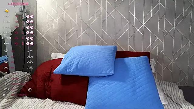 Freechat Allure_goldennX on StripChat