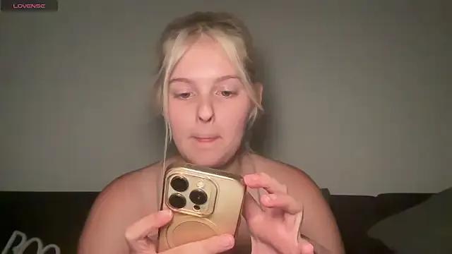 StripChat Allylove03 is Freechat Allylove03 — Free Boobs 3 Minutes