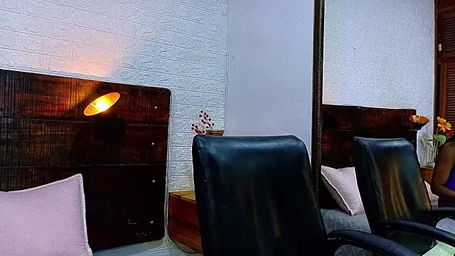 Freechat Amy_Brunette on StripChat