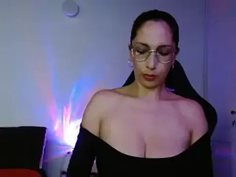 Freechat Angel_blackhot on StripChat