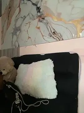 Freechat angel_natural on StripChat