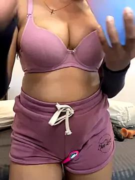 Freechat angelwavy on StripChat