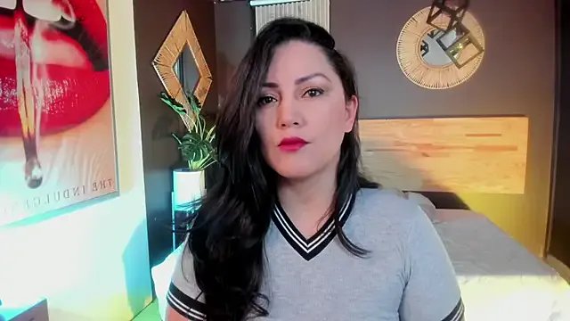 Freechat Annaa_rosee on StripChat