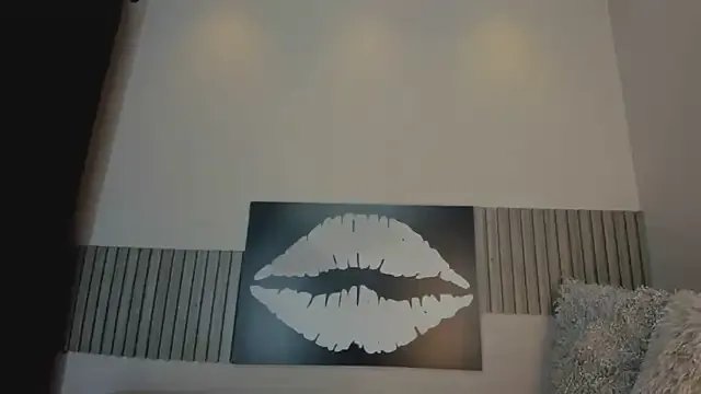 Freechat Anny-Cute on StripChat