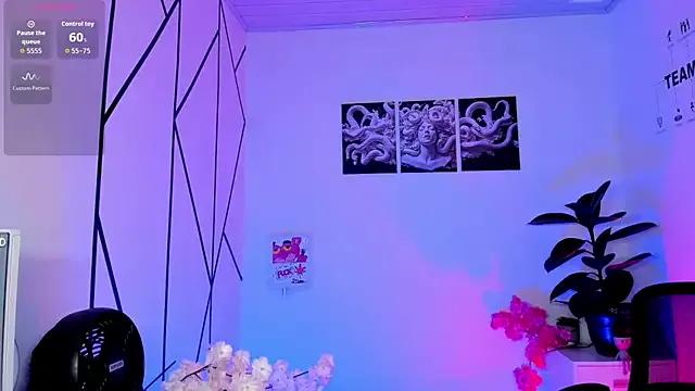 Private antonellastar24_ on StripChat