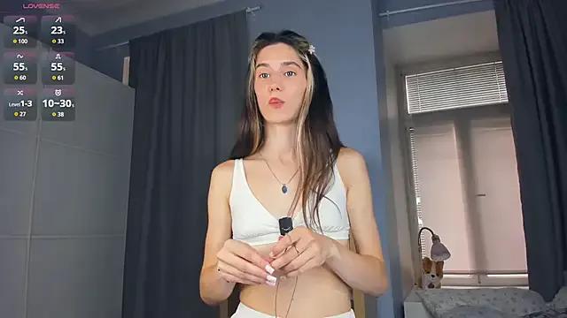 Freechat AntonettaTarring on StripChat