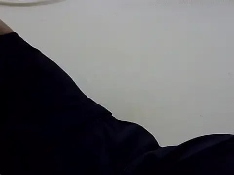 Freechat Anu_tiny on StripChat